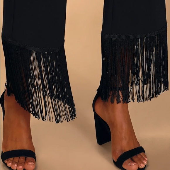 Lulu's Catch a Crush Black Fringe Hem Cropped Pants Sz S NWT - Picture 2 of 13